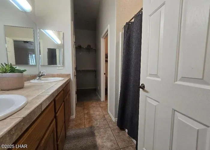Spectacular Kearsage Townhome *